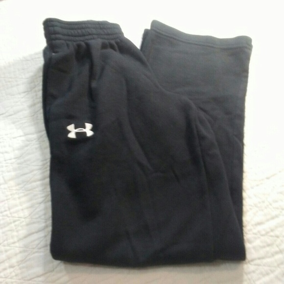 Under Armour Other - Boys Black Under Armor Sweatpants Size YMD EUC